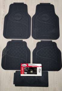 UNIVERZALNE GUMENE PATOSNICE ZA AUTO 68x50cm+48x49cm+50cm